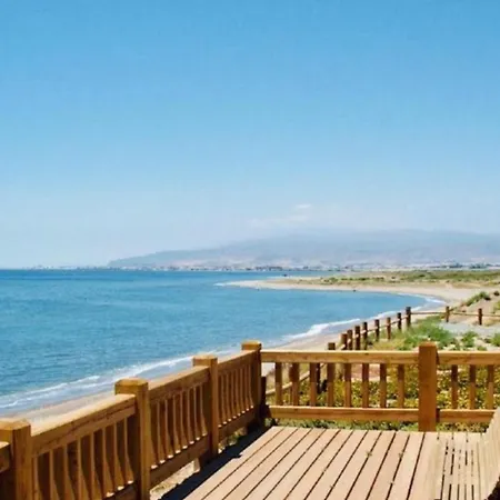 Campo De Golf, Piscina Y Padel Almeria